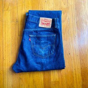 Women’s Levi’s Vintage 501 Button Fly Jeans Lightly Distressed W36 L36